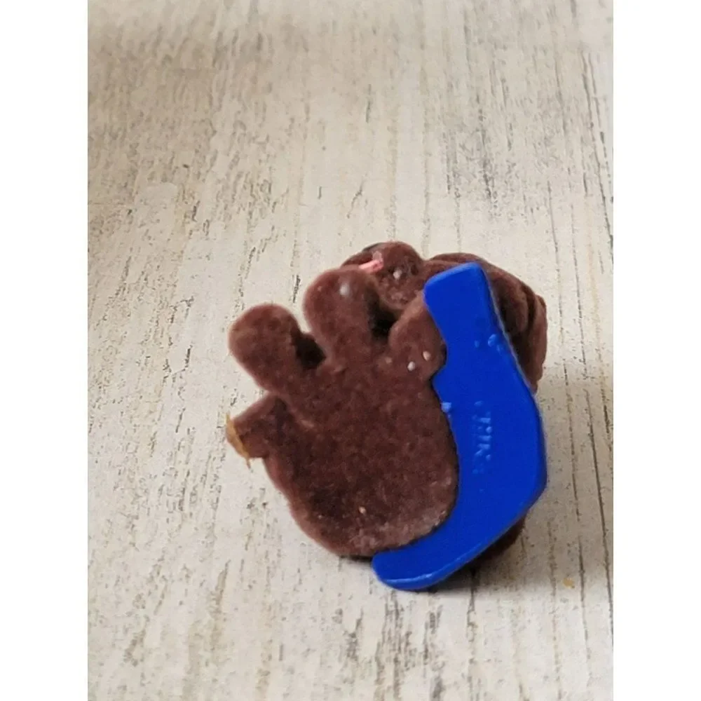 MEG 2005 mini brown puppy flocked‎ toy figure